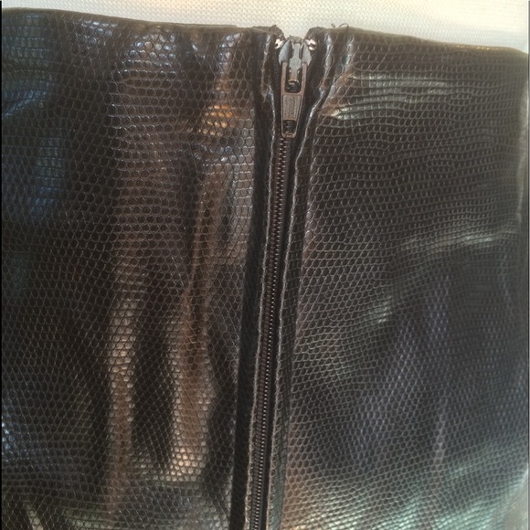 Giorgio Fiorlini Collection Faux Leather Skirt - Picture 7 of 8